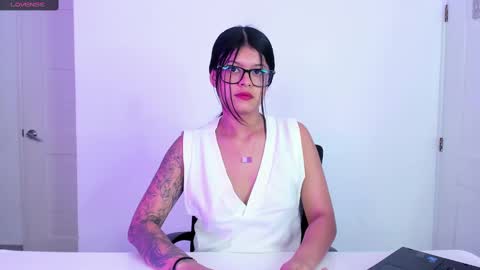 Daphne online show from January 2025 09:18:01 PM