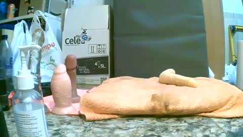 Snapshot of dar12173 chatting on January 2025 06:12:01 AM dar12173 online show from January 2025 06:12:01 AM