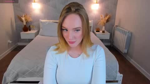 Snapshot of daralex_ chatting on February 2026 08:18:01 AM Daralex online show from February 2026 08:18:01 AM