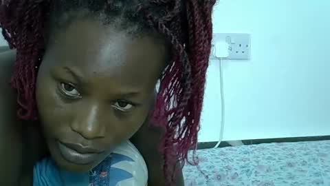 ESTHER online show from March 2025 11:05:02 PM