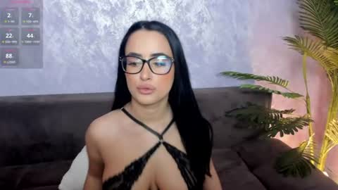 Snapshot of darciejane chatting on June 2026 07:16:02 PM Darcie online show from June 2026 07:16:02 PM