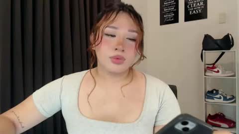 Snapshot of darcy_world chatting on September 2025 10:32:01 PM DARCY online show from September 2025 10:32:01 PM