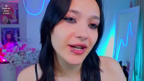 Snapshot of darcyblackwood chatting on June 2026 02:27:02 AM Darcy online show from June 2026 02:27:02 AM