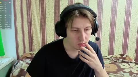 darienlarge online show from December 2025 10:32:02 AM