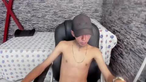 Darikson online show from November 2025 03:29:02 AM