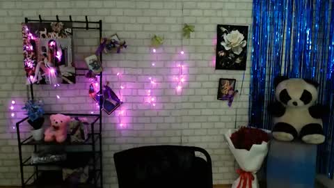 Darina online show from January 2025 12:06:01 PM