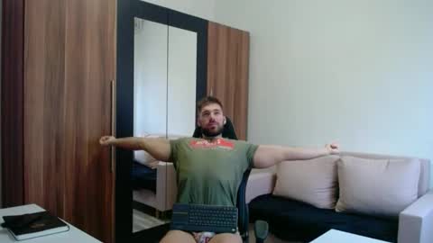 darius_94 online show from March 2026 05:24:02 AM