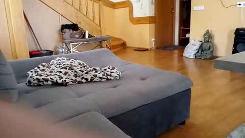 dxd69 online show from March 2026 01:48:02 PM