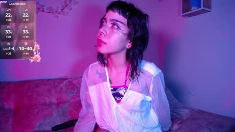 Dark online show from November 2025 12:17:01 PM