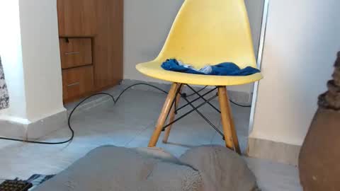 Snapshot of dark_chocolate0 chatting on January 2025 09:08:01 AM becky online show from January 2025 09:08:01 AM