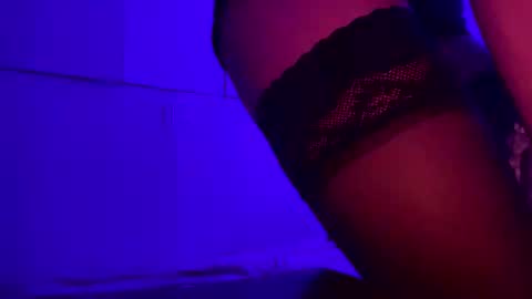 dark_couple225200 online show from May 2026 08:58:02 PM