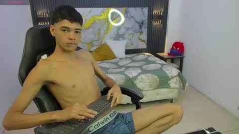 Snapshot of dark_desiree18 chatting on February 2026 12:03:01 PM DARCK online show from February 2026 12:03:01 PM