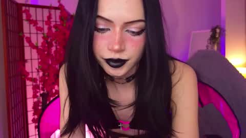 Snapshot of dark_diva chatting on February 2026 09:21:01 PM Diva online show from February 2026 09:21:01 PM