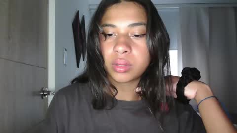 Sofia online show from October 2025 08:44:01 PM