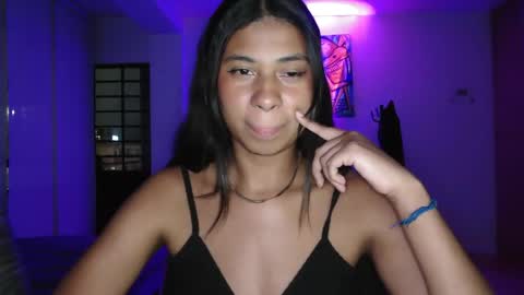 Sofia online show from October 2025 01:24:01 AM