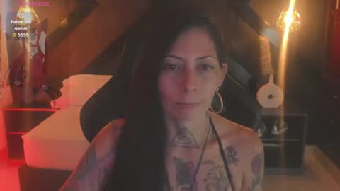 Snapshot of dark_gotica chatting on June 2026 07:17:01 PM M I K A E L A online show from June 2026 07:17:01 PM