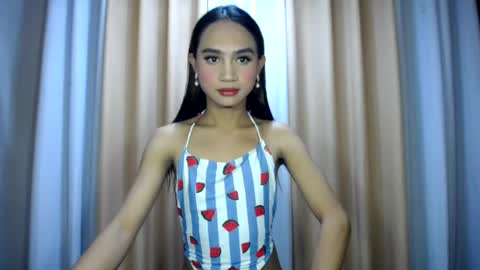 Snapshot of dark_hurohuro19 chatting on June 2026 03:28:01 AM LIANNA online show from June 2026 03:28:01 AM