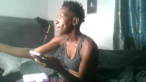 Snapshot of dark_mellanin chatting on June 2026 08:18:02 AM dark_mellanin online show from June 2026 08:18:02 AM