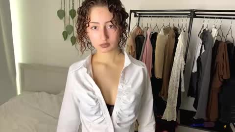 Emily online show from October 2025 08:24:02 AM