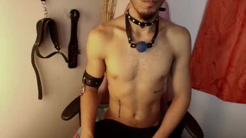 Snapshot of dark_rosse1 chatting on February 2026 11:02:02 AM rosse online show from February 2026 11:02:02 AM