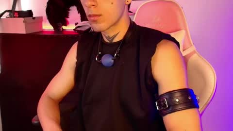 Snapshot of dark_rosse1 chatting on February 2026 01:21:02 PM rosse online show from February 2026 01:21:02 PM