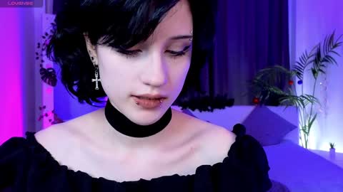 Snapshot of dark_vamp_ chatting on December 2024 09:00:02 PM Vamp online show from December 2024 09:00:02 PM