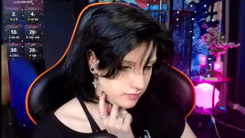 Snapshot of dark_vamp_ chatting on February 2025 04:15:01 AM Vamp online show from February 2025 04:15:01 AM