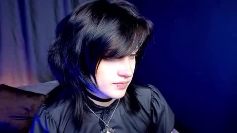 Snapshot of dark_vamp_ chatting on September 2025 05:07:02 PM Vamp online show from September 2025 05:07:02 PM