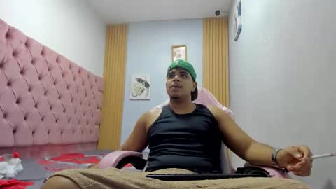 darkalphax01 online show from December 2025 02:17:01 AM