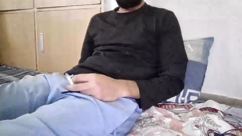 Snapshot of darkbud03 chatting on July 2026 09:14:01 AM just a guy online show from July 2026 09:14:01 AM