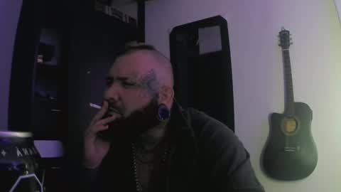 darkclothes online show from January 2025 01:17:01 AM