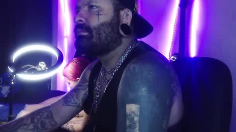 darkclothes online show from March 2025 05:11:01 AM