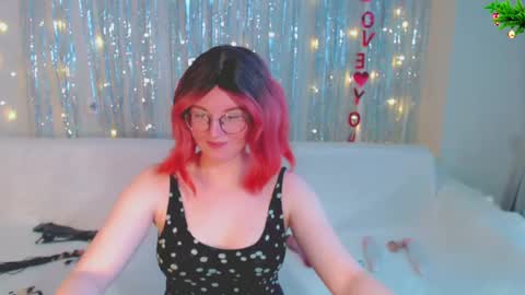 Kelly online show from January 2025 10:38:02 AM