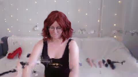 Kelly online show from March 2026 07:12:02 AM