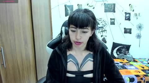 Hi Im Yuri  independent modelhelp me get my 111 hands upuwu online show from February 2025 11:12:02 PM