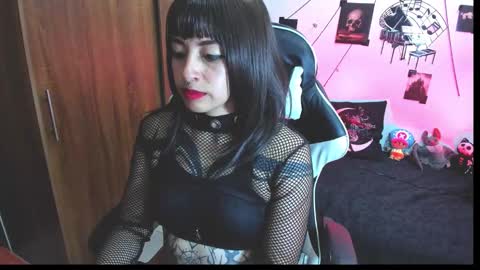 Hi Im Yuri  independent modelhelp me get my 111 hands upuwu online show from November 2025 09:31:02 PM