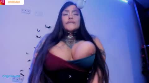 darknes_lilith18 online show from February 2025 02:23:01 AM