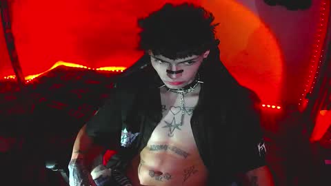   online show from December 2025 08:54:02 AM