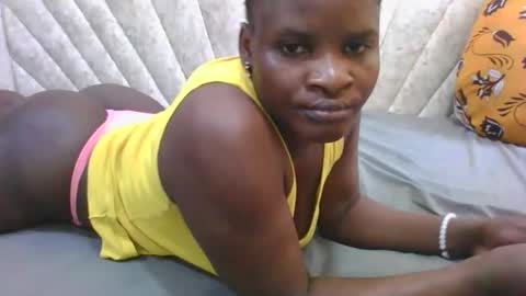 SHANICE online show from October 2025 08:15:02 AM