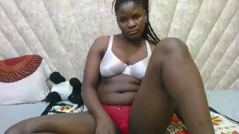 SHANICE online show from October 2025 10:20:02 PM