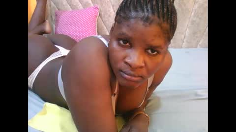 SHANICE online show from November 2025 10:51:02 AM