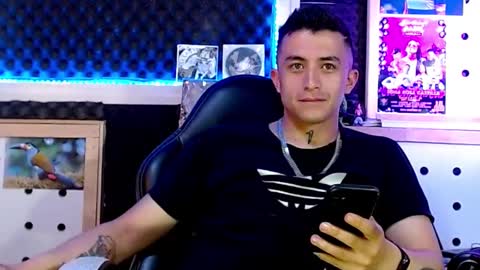 DARKO0717 online show from February 2025 11:02:02 PM