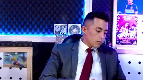 DARKO0717 online show from February 2025 06:05:01 PM