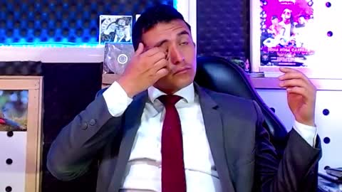 DARKO0717 online show from March 2025 12:43:01 PM