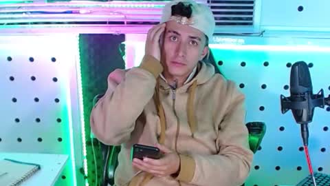 DARKO0717 online show from September 2025 11:18:01 PM