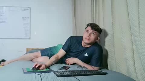 DARKO0717 online show from November 2025 11:26:01 PM