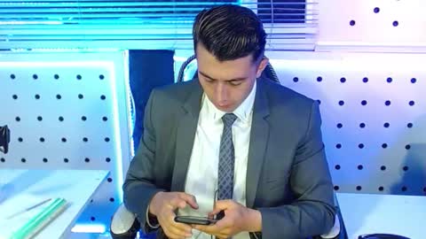 DARKO0717 online show from November 2025 11:31:02 AM