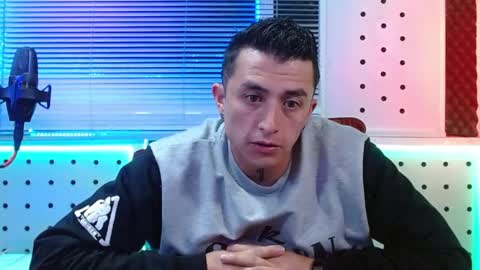 DARKO0717 online show from April 2026 07:04:02 PM