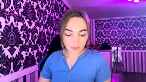 Angelina  online show from July 2026 06:40:02 PM