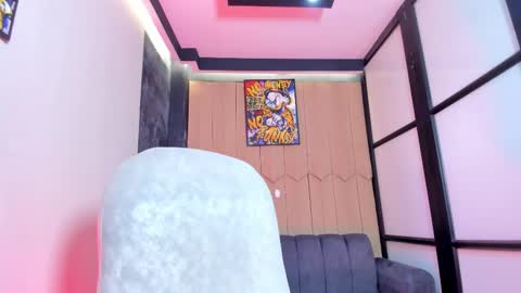 Snapshot of darkreed_ chatting on February 2026 06:13:01 AM Dark ReeD online show from February 2026 06:13:01 AM